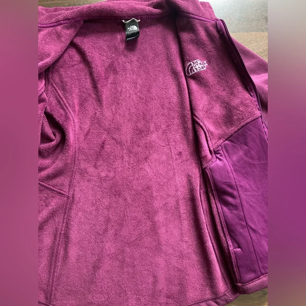 North Face Purple Full-Zip Jacket - Picture 6 of 9